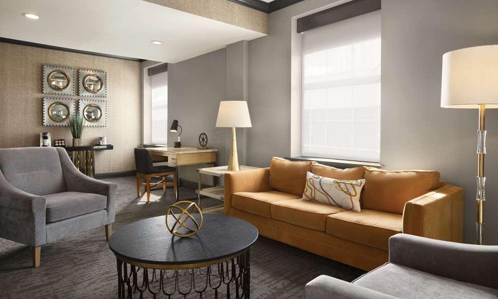 The Admiral Hotel Mobile Room photo